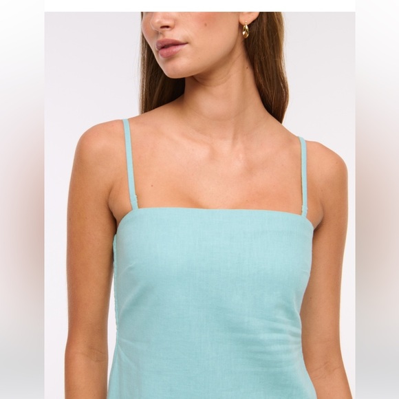 Aqua Scarlett Strapless Linen Blend Skort - Picture 2 of 4